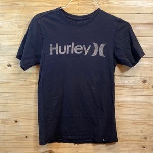 Mens Hurley tee shirt shirt sleeve size small. Surf/beach/summer. Buckle.
